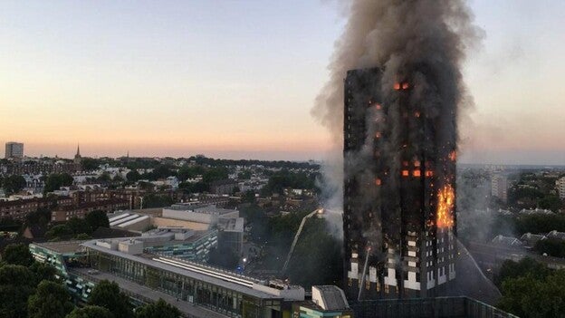 Al menos 30 muertos en el incendio de Londres