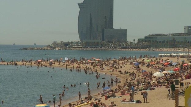 El verano comienza en Canarias este miércoles a las 5.24 horas