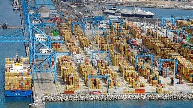 La Luz negocia para acabar con la huelga de la estiba