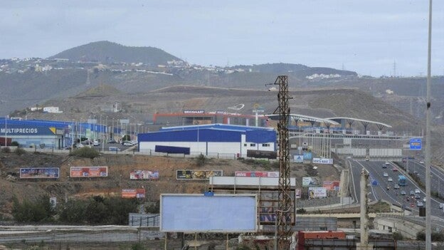 Sobreviven 90 de las 107 vallas de la GC-1 en Telde