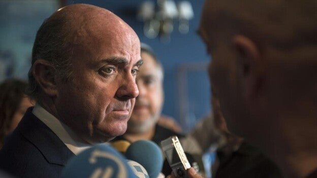 De Guidos dice que el techo de gasto será austero