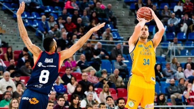 Aguilar: «Soy feliz y mi primera opción es continuar»