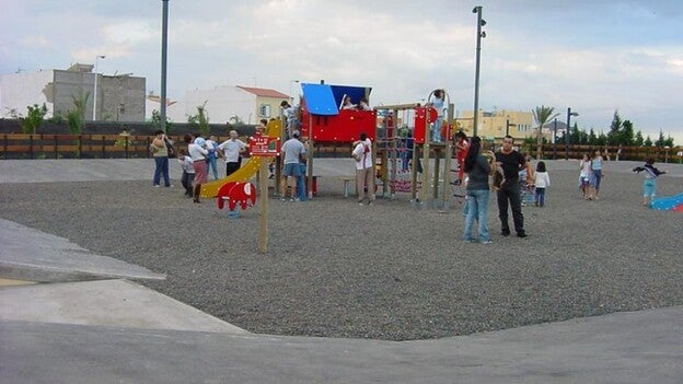 Agüimes regula el uso de bicis y pelotas en parques y plazas
