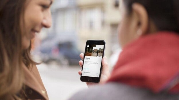 Facua denuncia a Airbnb