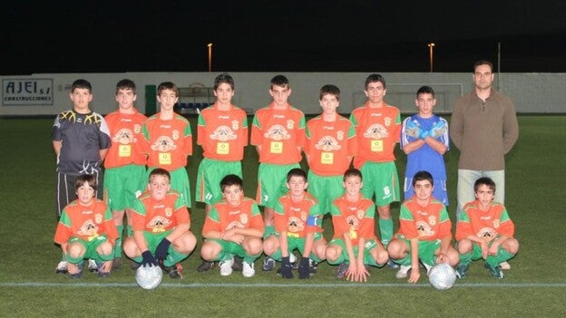 El campo de fútbol de Haría estrenará césped artificial