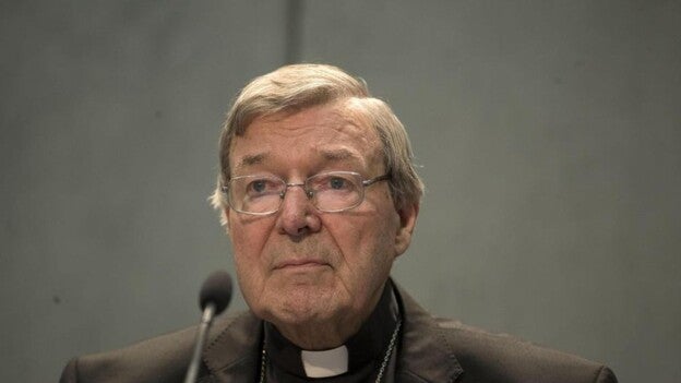 El cardenal Pell dice que es "inocente"