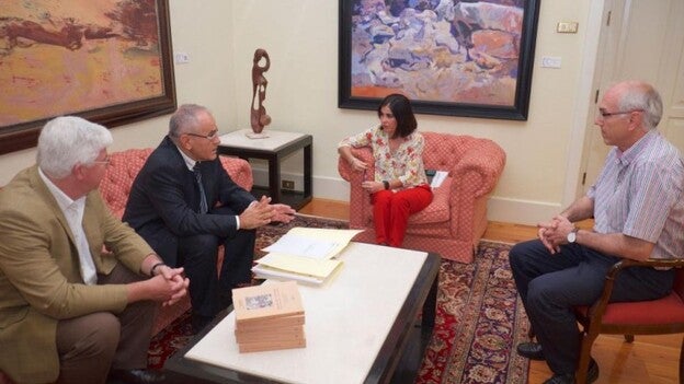 Transparencia tacha de oscurantista al Servicio Canario de Salud