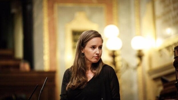 Cs advierte que más de setenta diputados es un "dispendio"