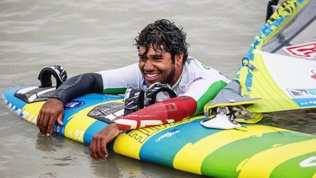 Gollito Estredo pasa a las finales dobles de freestyle en Fuerteventura