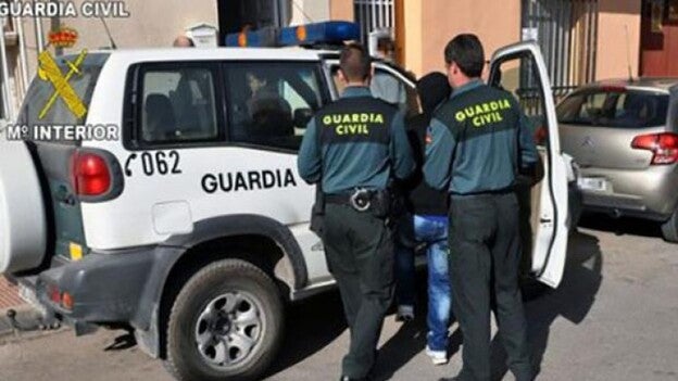 Detenidos por un falso secuestro y pedir 5.000 euros