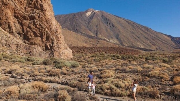 El Teide bate su récord histórico de visitantes en 2016