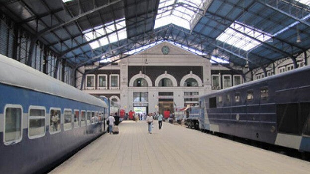 Al menos 15 muertos en un choque de trenes en Egipto