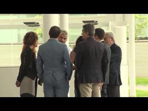 Los reyes visitan a los heridos del atentado