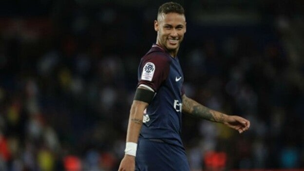 Neymar denuncia al Barcelona