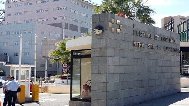 Dos jóvenes heridos en un accidente de moto en Arafo