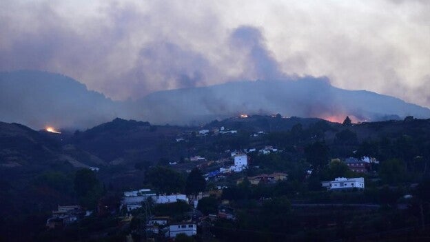 Autorizado el regreso de vecinos afectados por el fuego