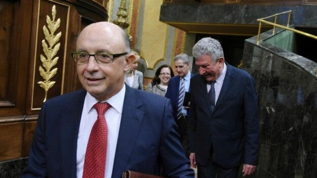 Los ayuntamientos esperan que Montoro dé facilidades