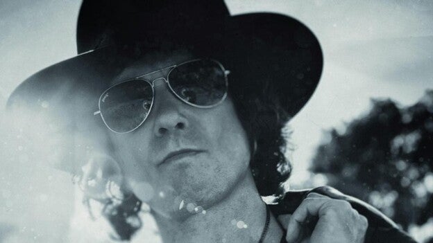 Bunbury: "La política está infectada de una ruindad"