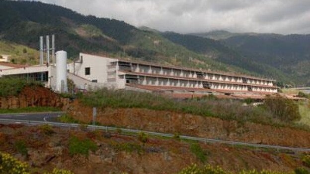 Un motorista herido al sufrir una caída en La Palma