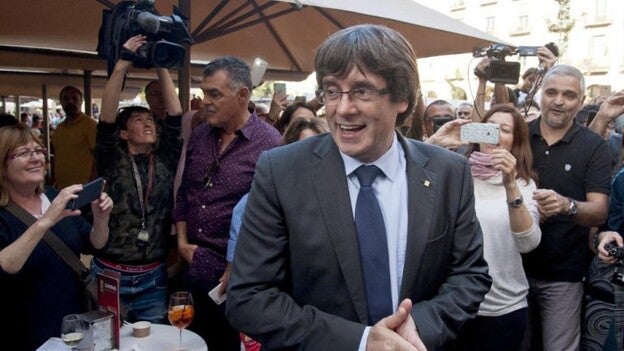 Los Mossos retiran las fotos de Puigdemont de sus comisarías