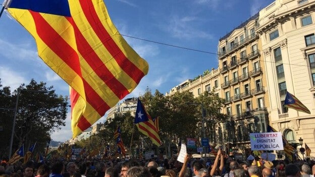 El sí a la independencia en Cataluña se sitúa en el 48,7%