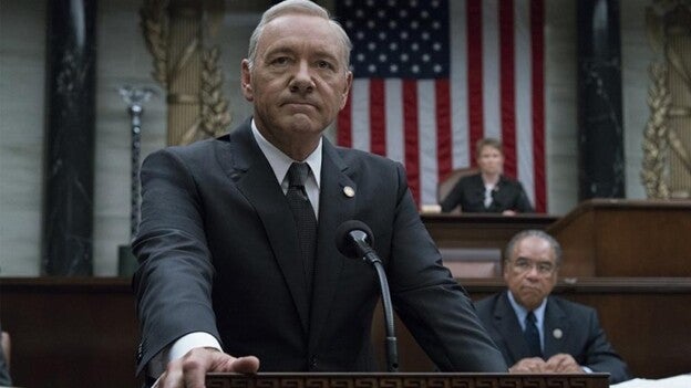 Un hombre revela el presunto acoso sexual de Kevin Spacey