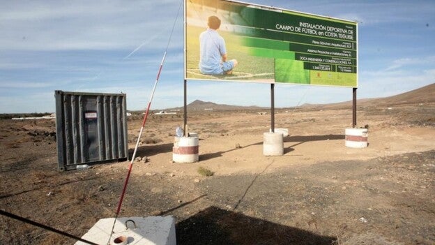 Peligra la construcción del primer campo de fútbol de Costa Teguise