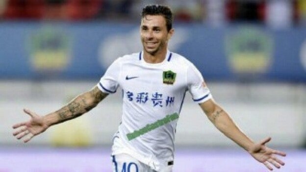 Rubén Castro: «Estoy deseando volver a disfrutar con los béticos»