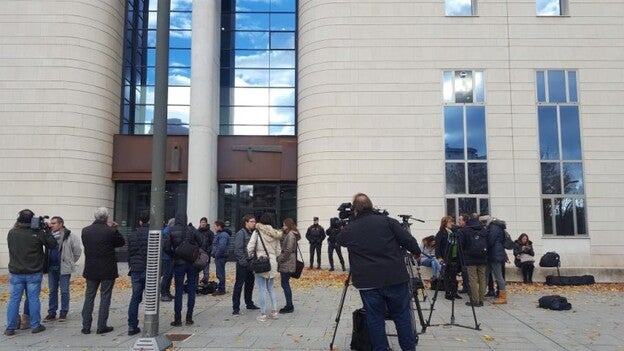 Las cuestiones previas abren el juicio de violación grupal en los sanfermines