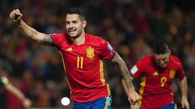 Vitolo se viste de rojo