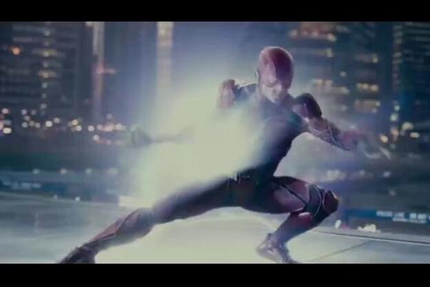 'Liga de la Justicia', 'El autor' y la comedia francesa 'Con los brazos abiertos', estrenos de hoy