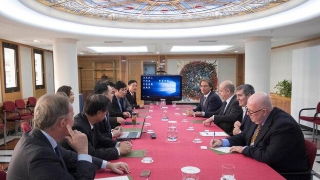 Canarias se muestra ante China como plataforma logística