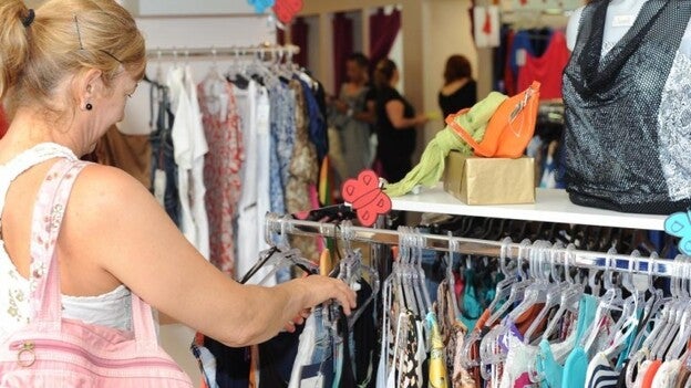 Canarias, la que menos gasta en moda