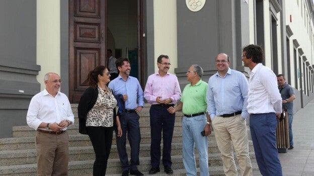 El PSC se suma a la crítica de Morales