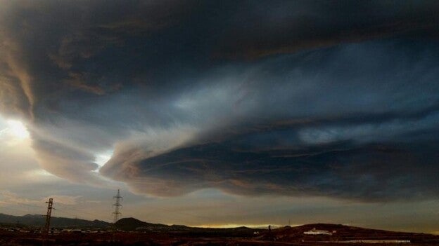 Una mirada al cielo antes de la borrasca