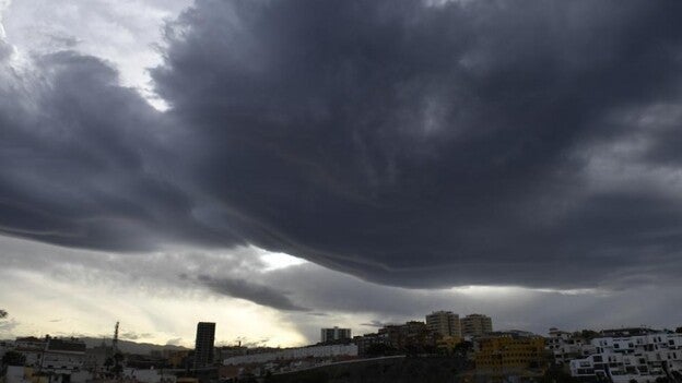La borrasca atlántica causa pequeños incidentes a su paso por las islas