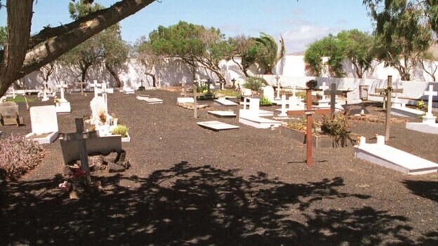 El PP reclama mejoras en el cementerio de San Román