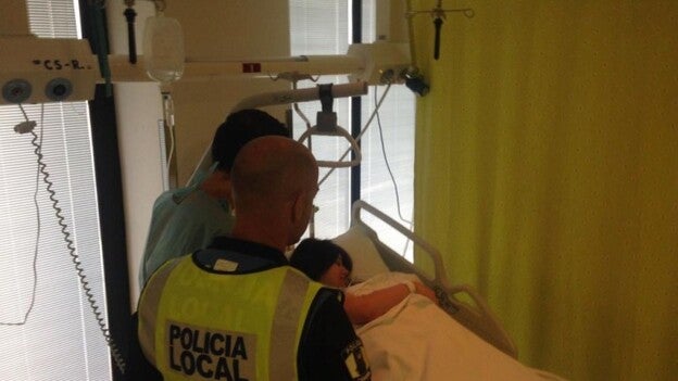 Viene al mundo en un coche en plena GC-3 cerca de Tamaraceite