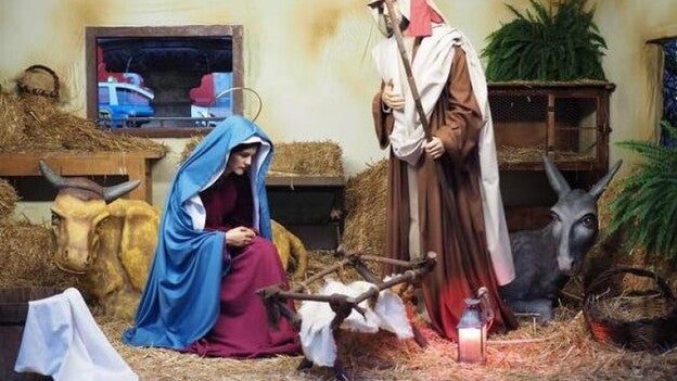 El estilo costumbrista protagoniza el Belén del Ayuntamiento de Santa Cruz