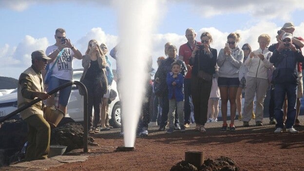 El Gobierno descarta la geotermia para producir electricidad
