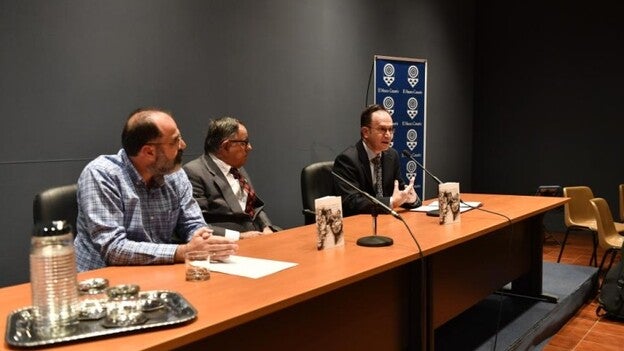 Los constructores de la música