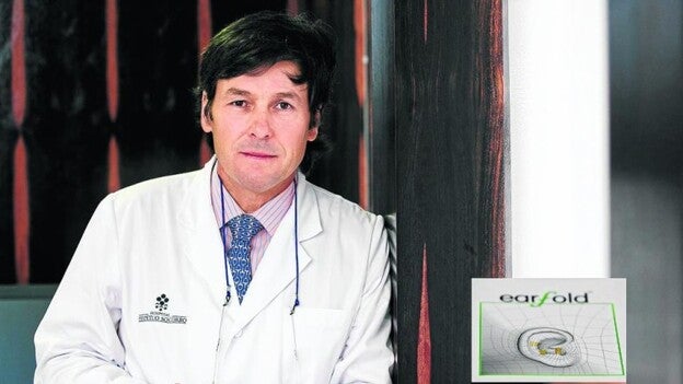 Cómo corregir las orejas prominentes