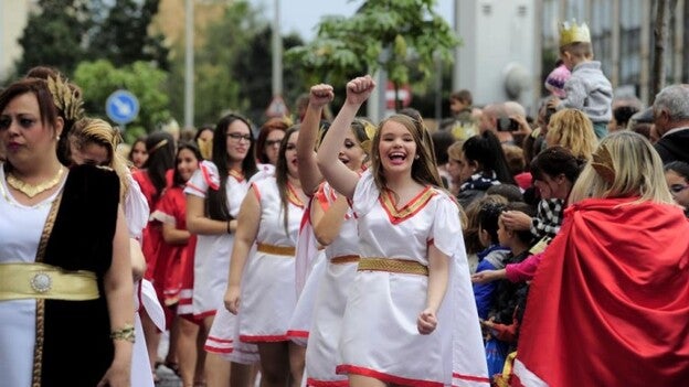 Los Reyes traen ‘El mundo de los cuentos’