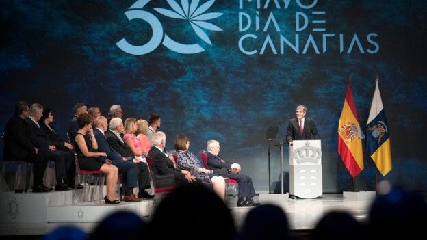 El Gobierno empleó 32.100 euros en los cd’s del himno