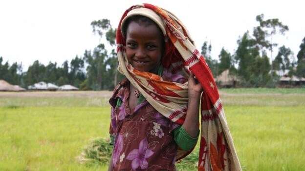 Etiopía prohíbe la adopción internacional