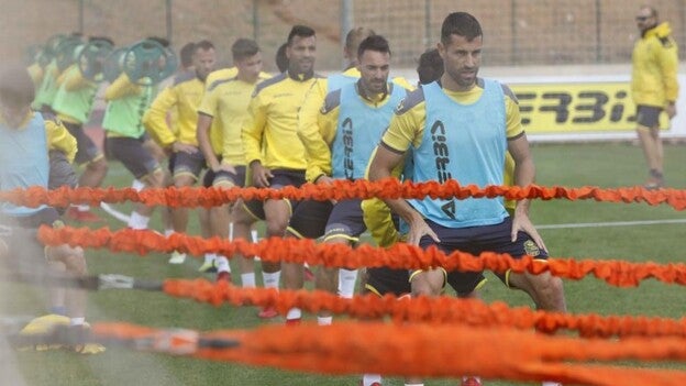 Jémez se deja de experimentos