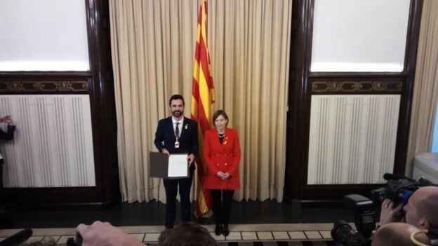 Forcadell felicita a la nueva Mesa y ensalza a Roger Torrent