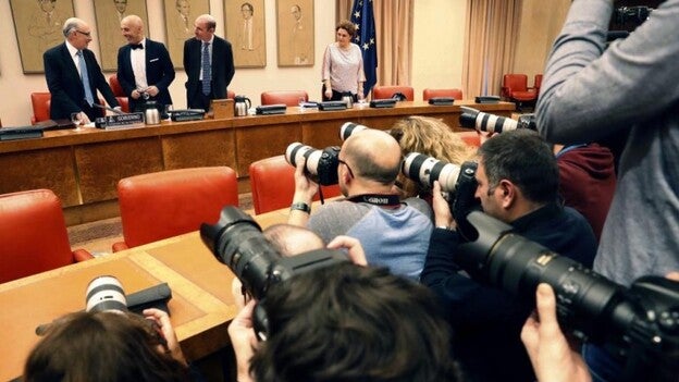 Montoro fija abril como límite para el Presupuesto