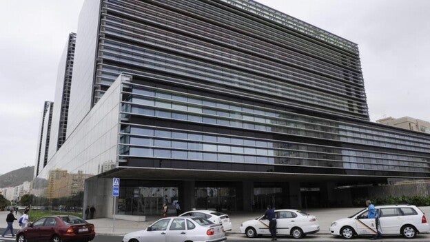 Condenados por dejar morir a su bebé