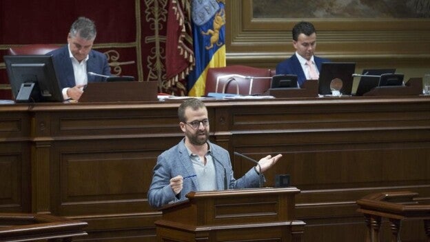 Podemos acusa a Torres de «piratería parlamentaria» con la destitución de Negrín en RTVC